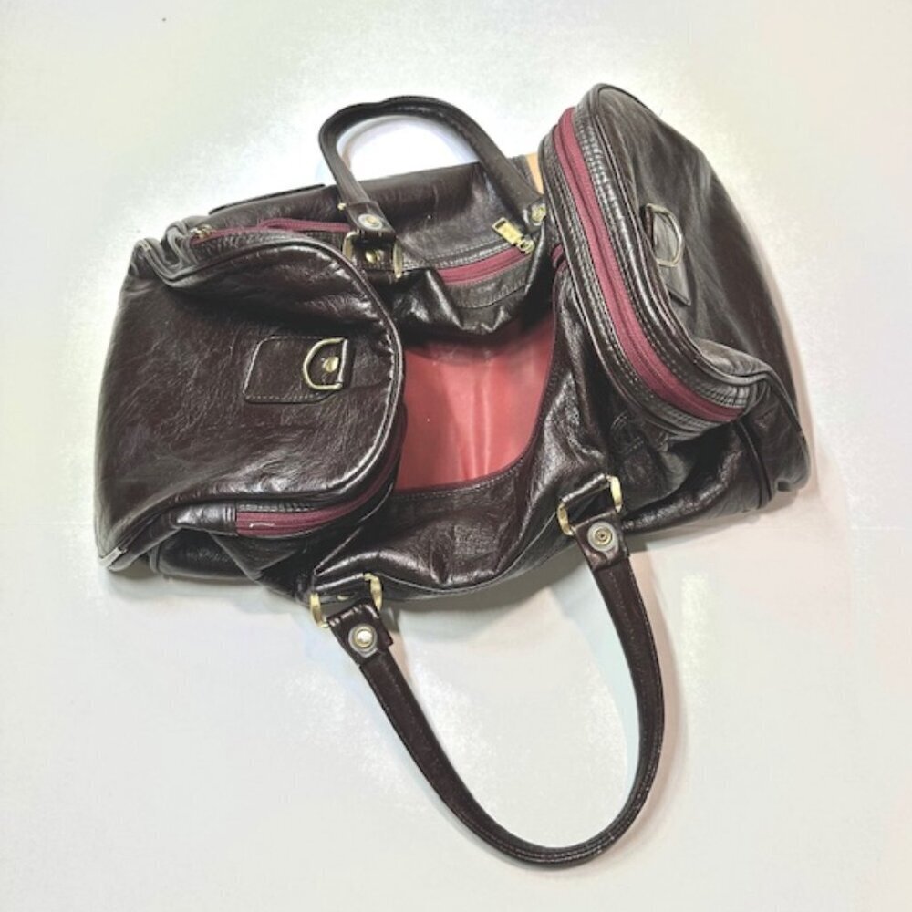 VTG Sir Bentley Leather Duffel Bag Travel Carry On Double Handles Black Red 18” - Picture 3 of 15